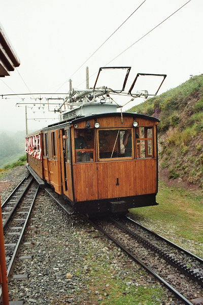 4015 15A