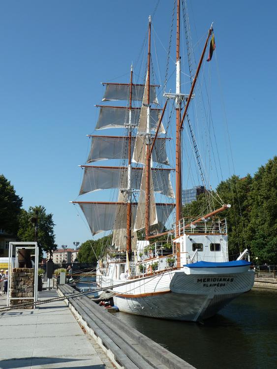 P1080452