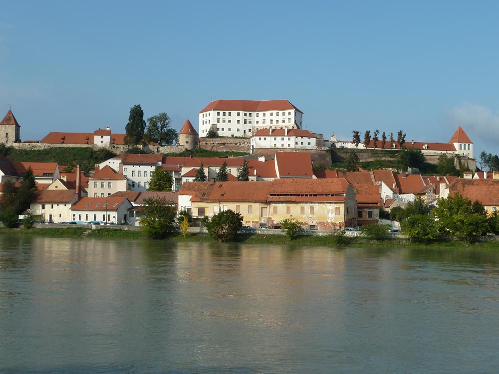 P1090093